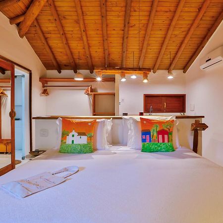Casa E Pousada Alecrim Транкозу Экстерьер фото